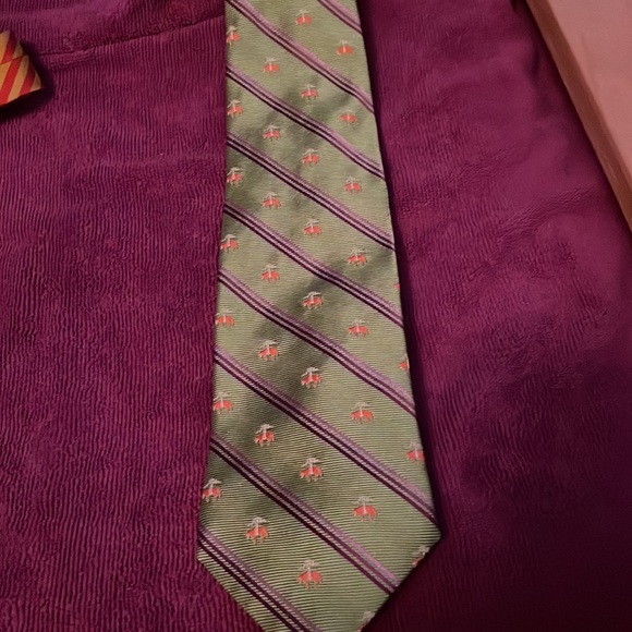 Lot of 3 Brooks Brothers ties - Picture 6 of 8